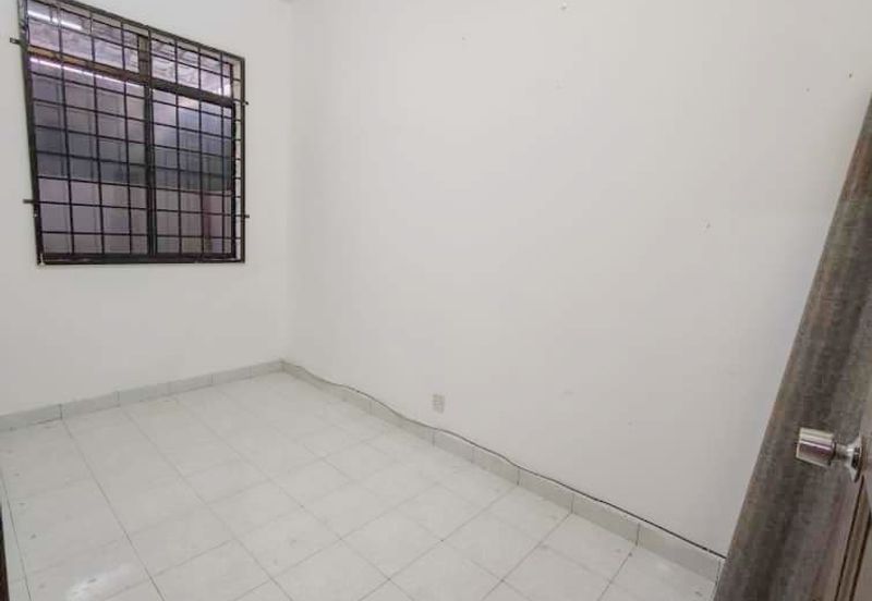 Taman Saujana Puchong