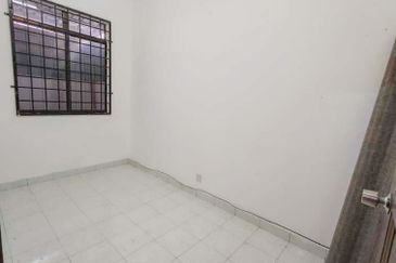 Taman Saujana Puchong