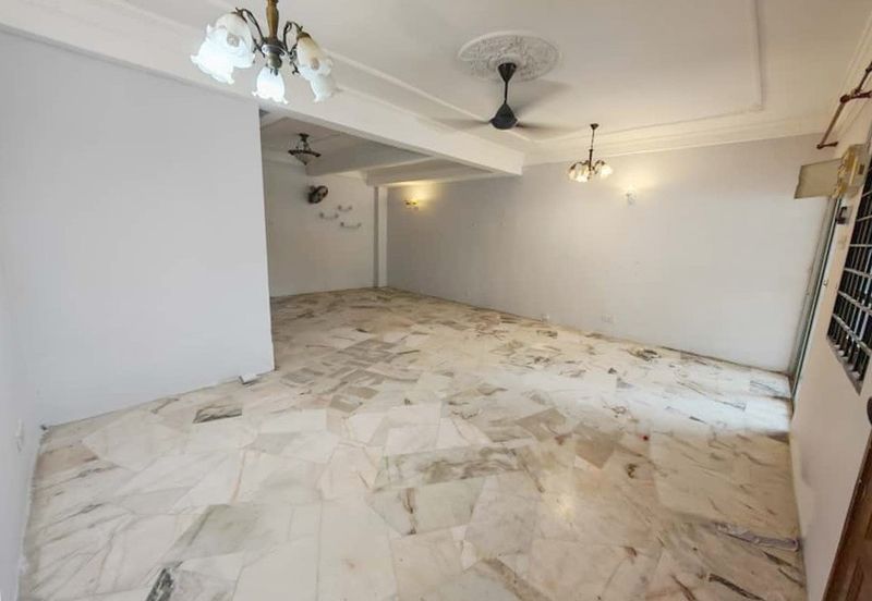 Taman Saujana Puchong