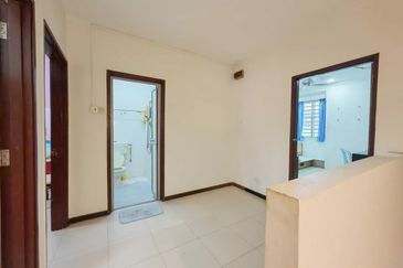 Taman Saujana Puchong