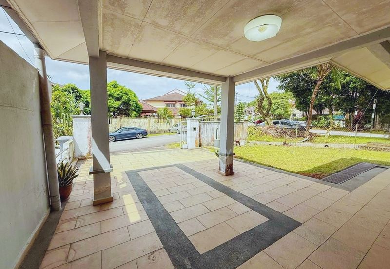 Taman Saujana Puchong