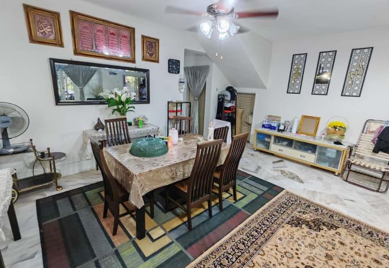 Taman Saujana Puchong