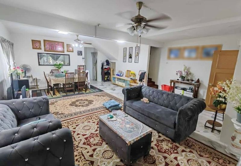 Taman Saujana Puchong