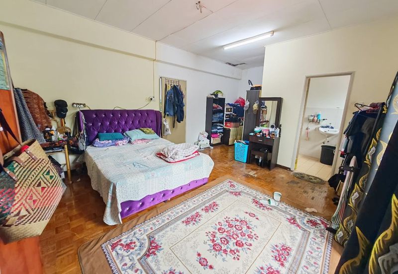 Taman Saujana Puchong