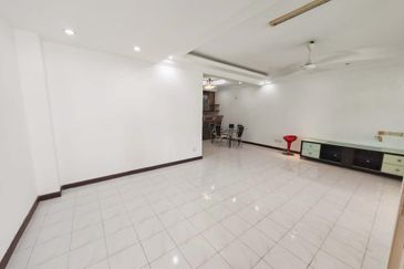 Bandar Bukit Puchong, BP 11