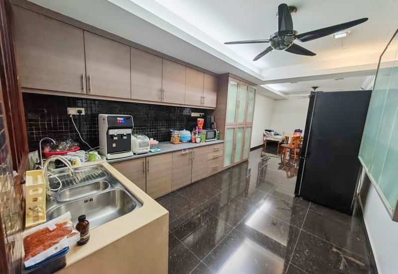 Bandar Bukit Puchong, BP 11