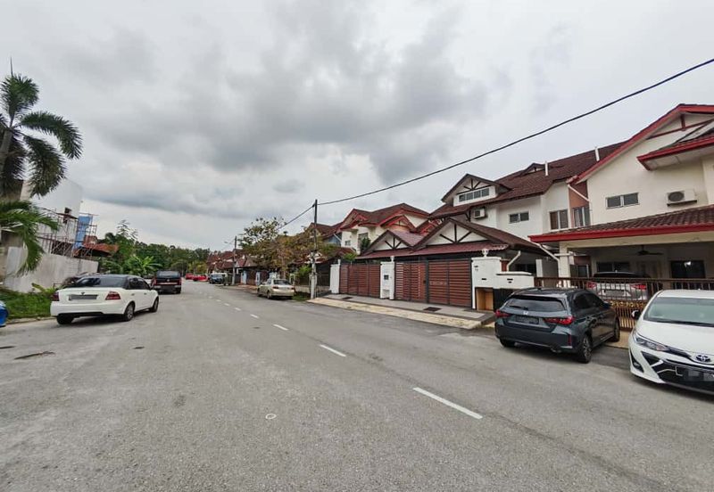 Bandar Bukit Puchong, BP 11