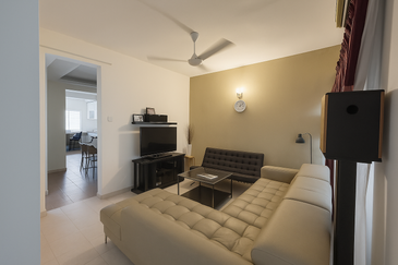 Bandar Bukit Puchong, BP 11