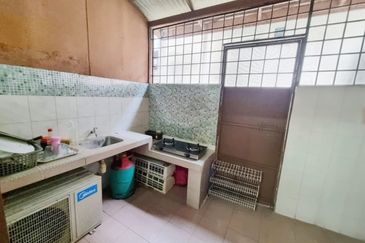 Taman Saujana Puchong