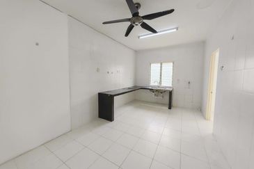 Lake Residence, Taman Putra Perdana