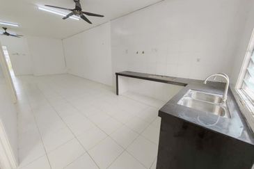 Lake Residence, Taman Putra Perdana