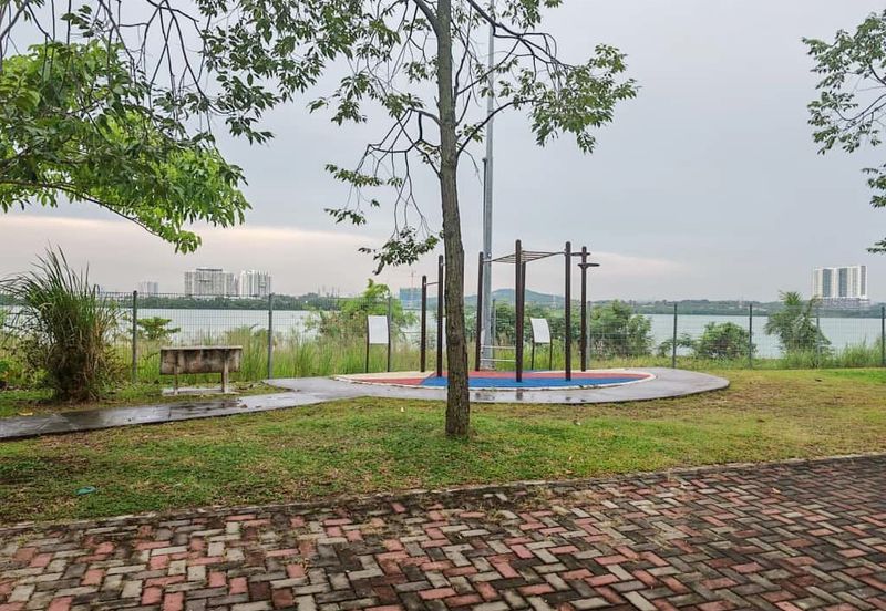 Lake Residence, Taman Putra Perdana