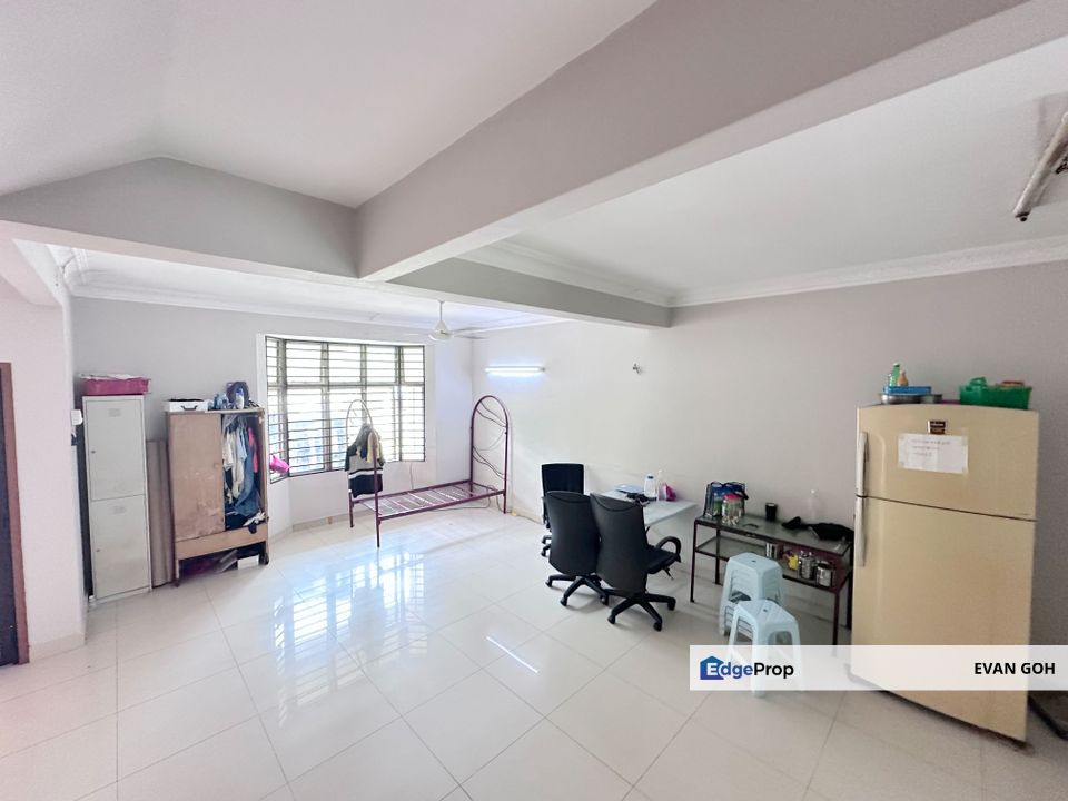 Taman Puchong Utama 2 Storey Terrace for Sale, Selangor, Puchong