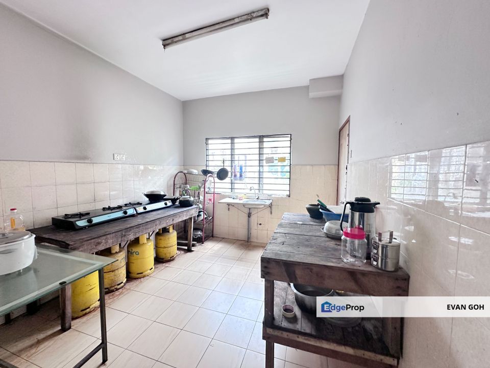 Taman Puchong Utama 2 Storey Terrace for Sale, Selangor, Puchong