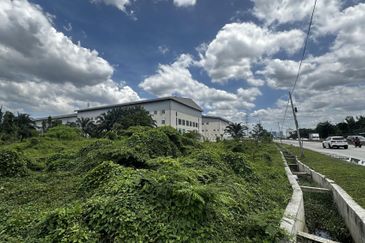 Jalan Haji Abdul Manan