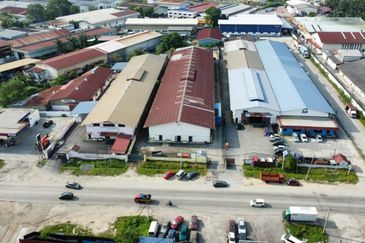 Jalan Bukit Kemuning