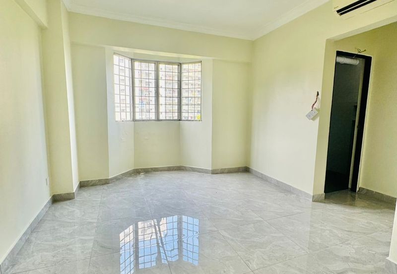 Tasik Heights Apartment