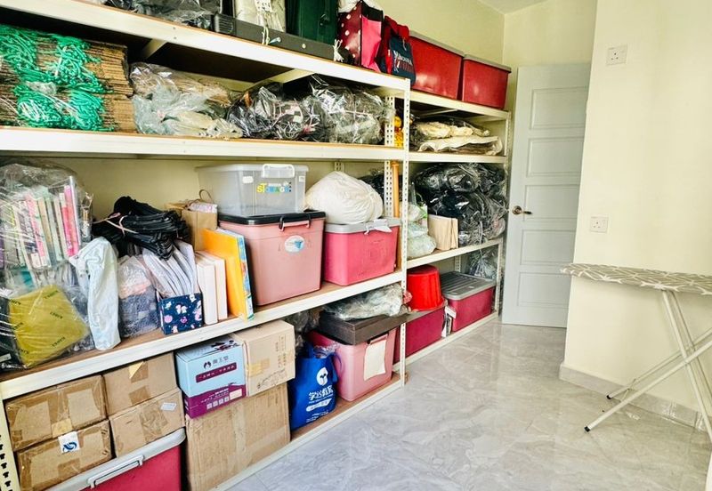 Tasik Heights Apartment