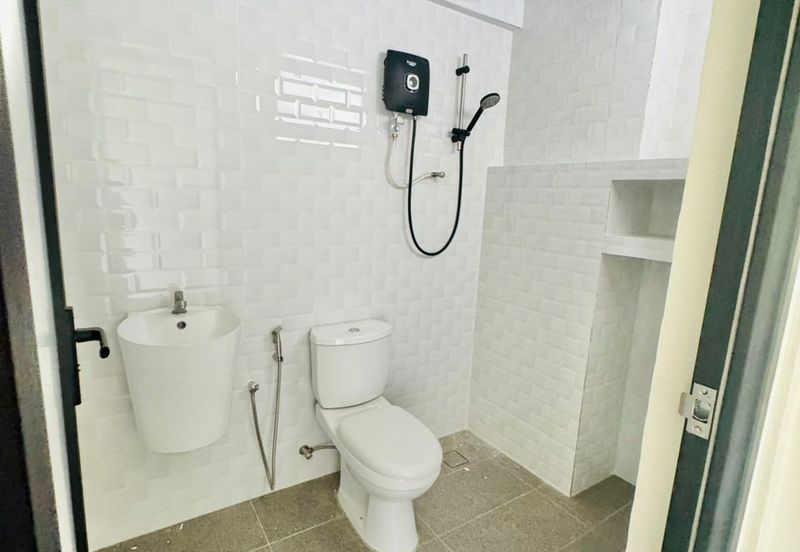 Tasik Heights Apartment