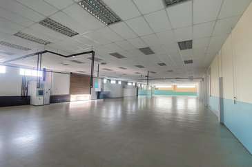 Bandar Pinggiran Subang