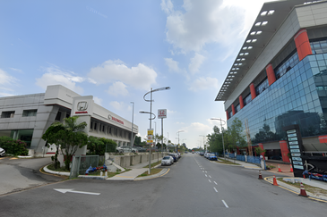 Section 13 (Seksyen 13)