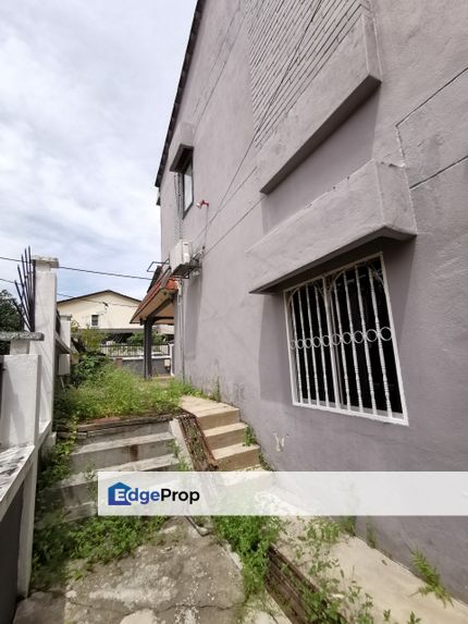 End Lot Terrace House Bukit Serdang for Sale, Selangor, Seri Kembangan