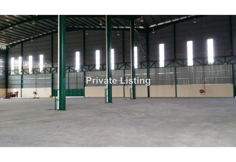 West Port, Pulau Indah