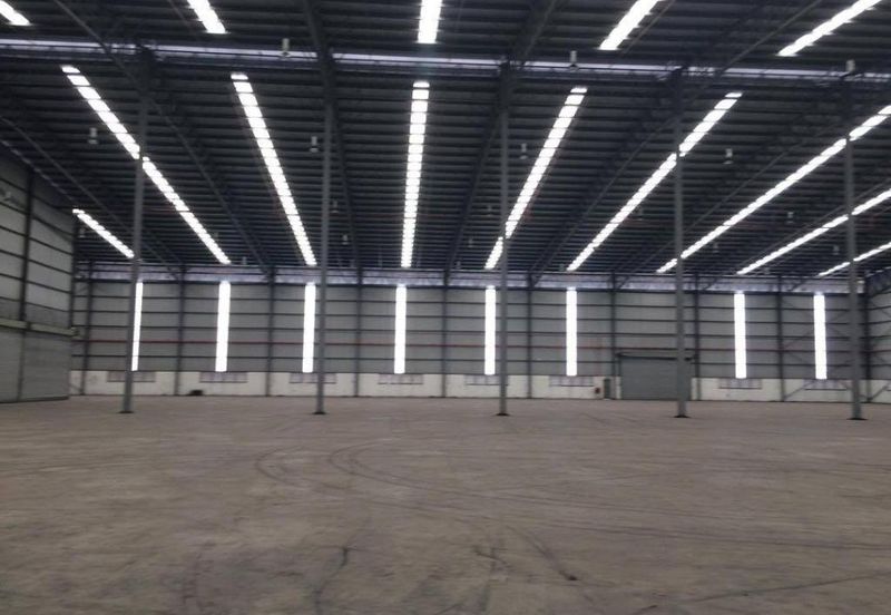 West Port, Pulau Indah