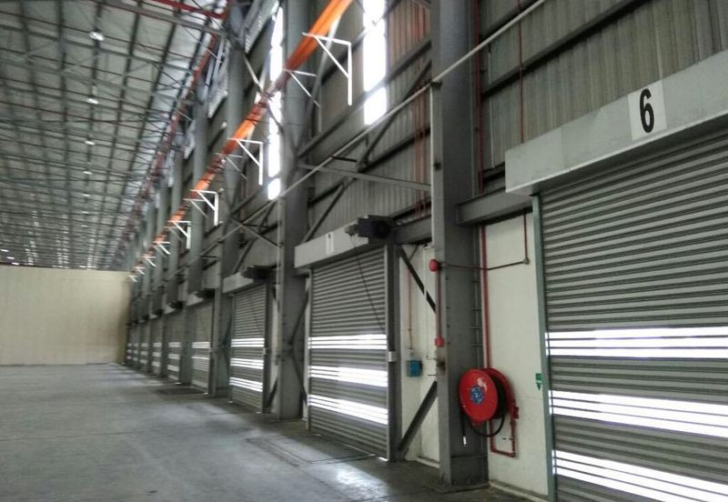 West Port, Pulau Indah