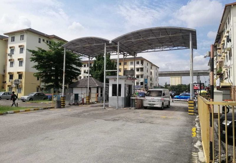 Subang Perdana Goodyear Court 5