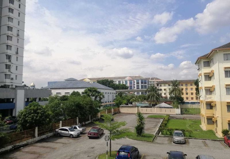 Subang Perdana Goodyear Court 5