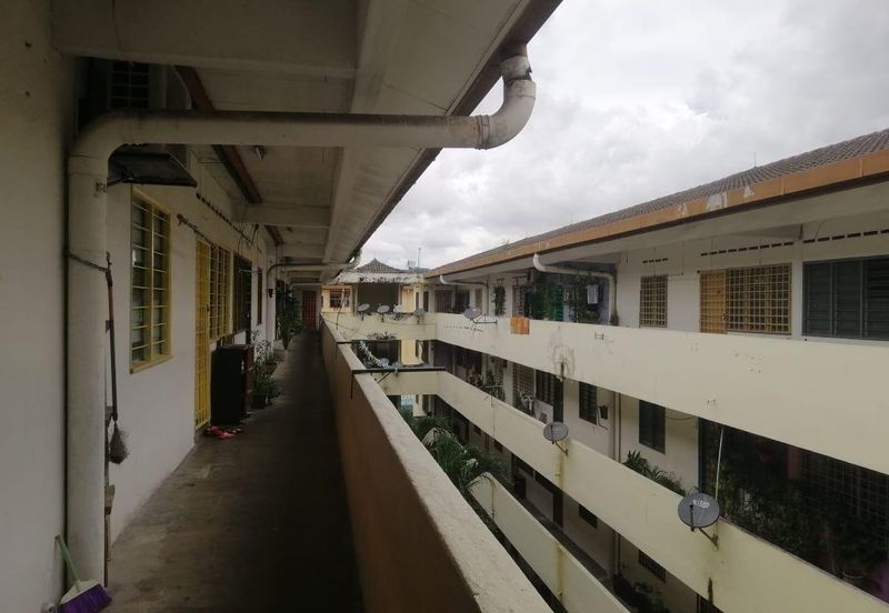 Subang Perdana Goodyear Court 4