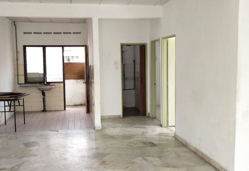 Subang Perdana Goodyear Court 3