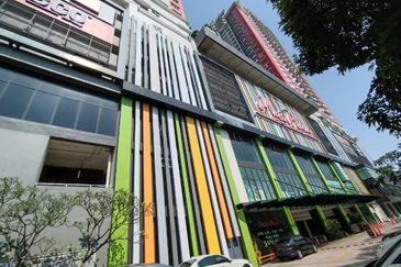 Main Place Residence