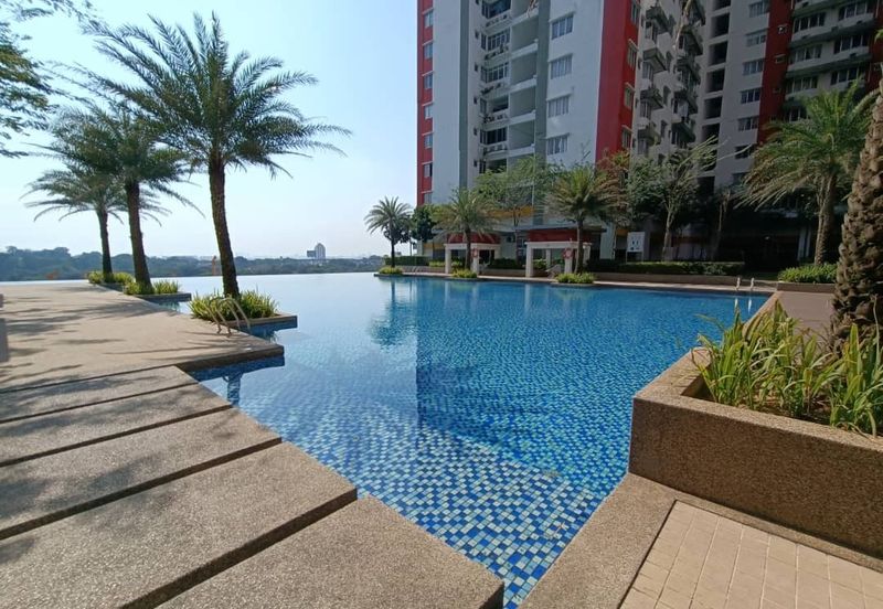 Main Place Residence