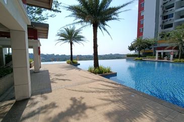 Main Place Residence