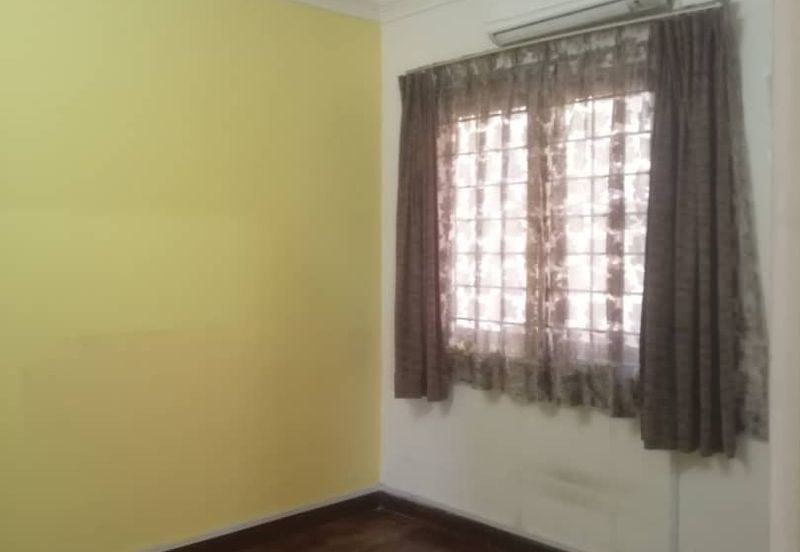 Subang Perdana Goodyear Court 3