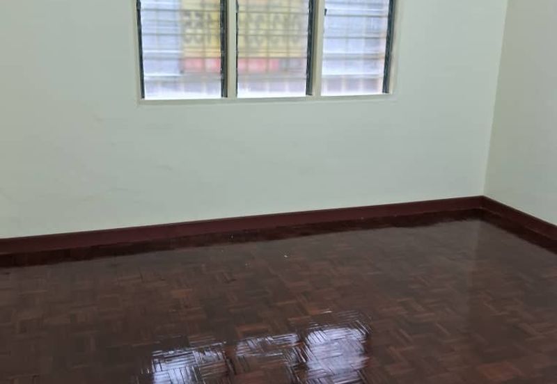 Subang Perdana Goodyear Court 2