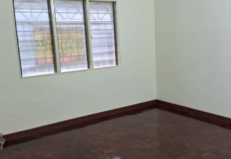 Subang Perdana Goodyear Court 2