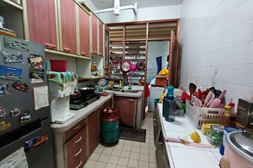 Subang Perdana Goodyear Court 8