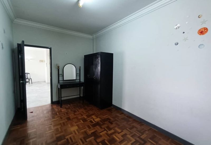 Subang Perdana Goodyear Court 7