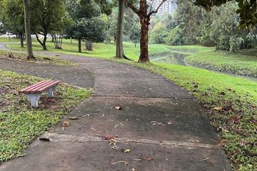 Canal Gardens, Kota Kemuning