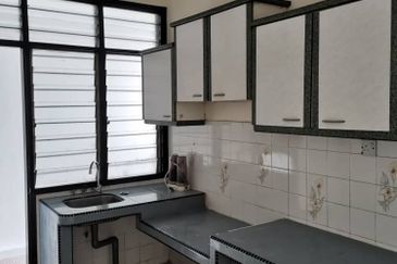 Subang Perdana Goodyear Court 7