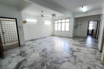 Subang Perdana Goodyear Court 7