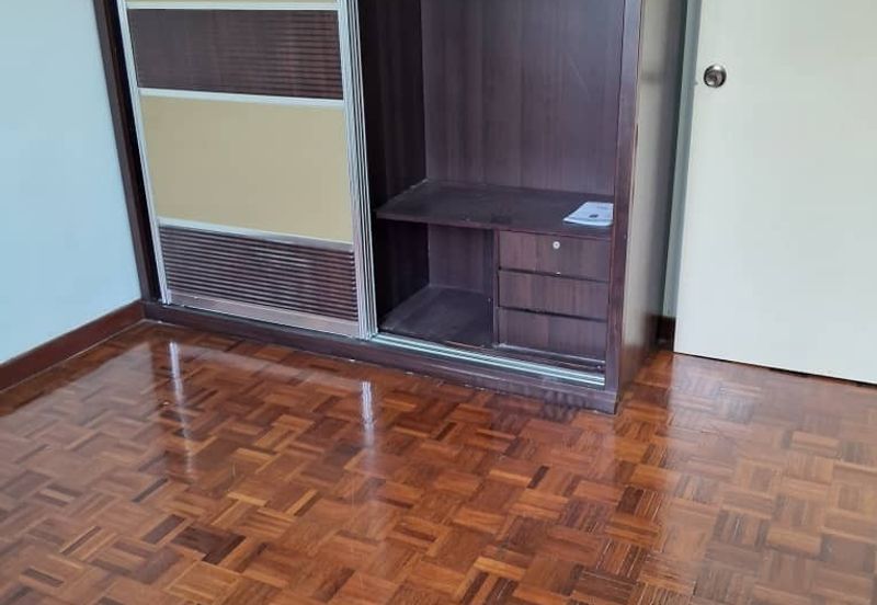 Subang Perdana Goodyear Court 3