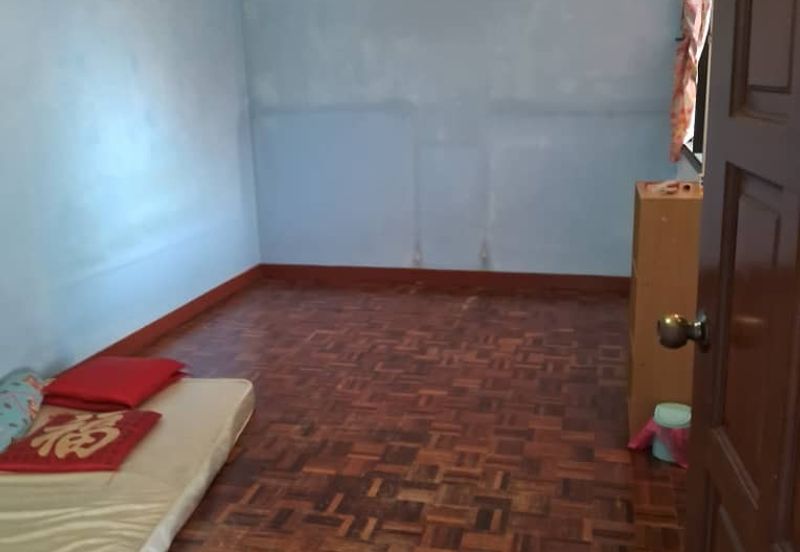 Subang Perdana Goodyear Court 8