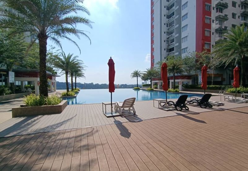 Main Place Residence