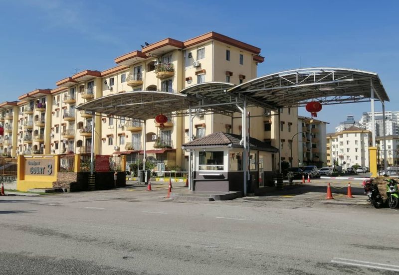 Subang Perdana Goodyear Court 3