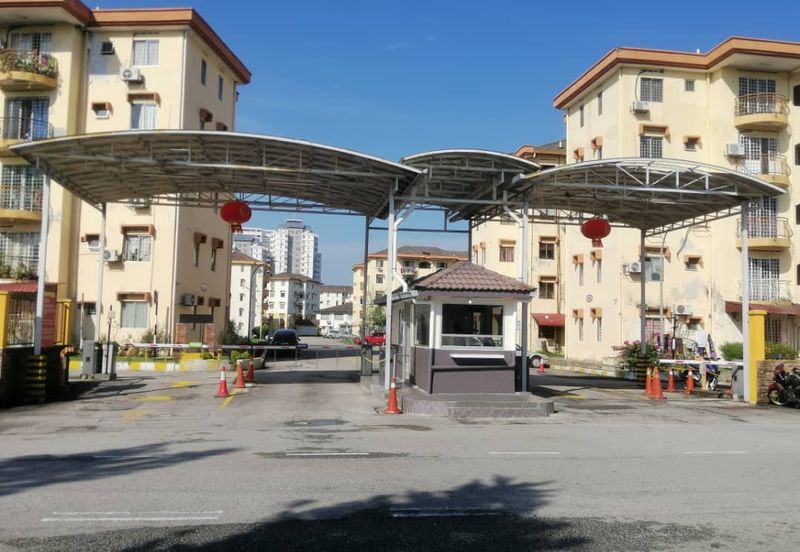 Subang Perdana Goodyear Court 3