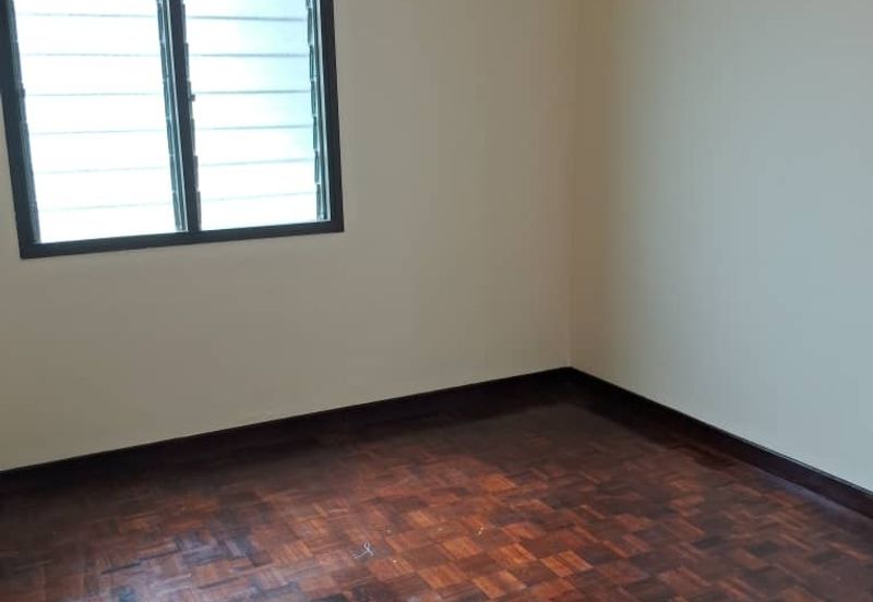 Subang Perdana Goodyear Court 7